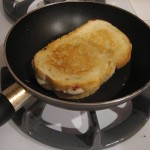 pestogrilledcheeseinpan